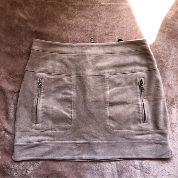 suede mini skirt - Picture 4 of 4